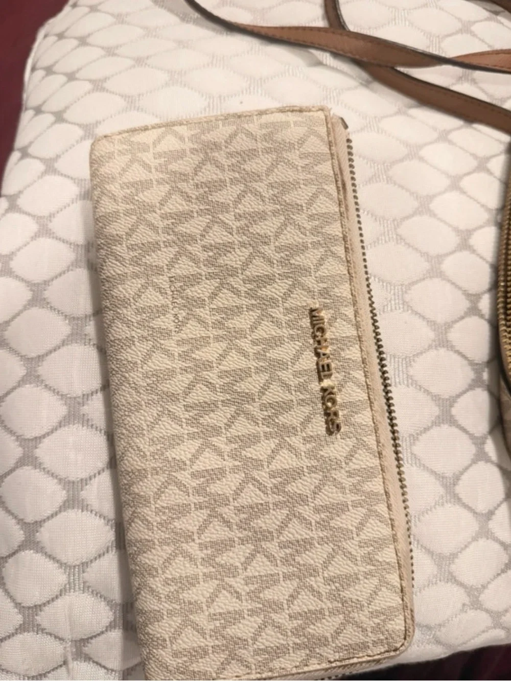 Michael Kors Cream and Tan Logo Crossbody Bag Trio with Wallet